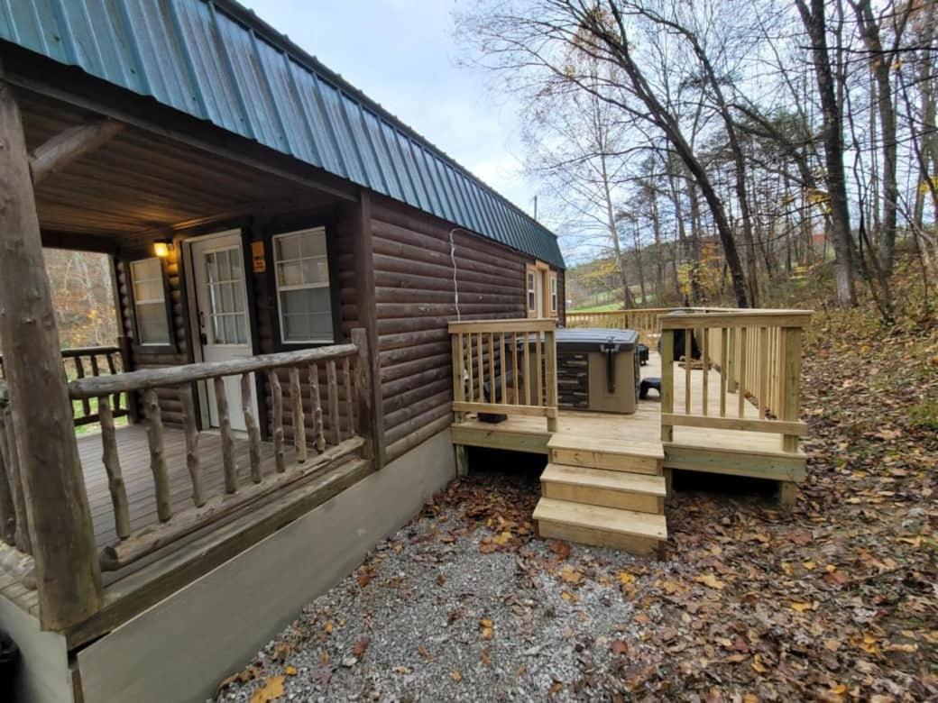 Acorn Cottage At Hocking Vacations Logan Eksteriør bilde
