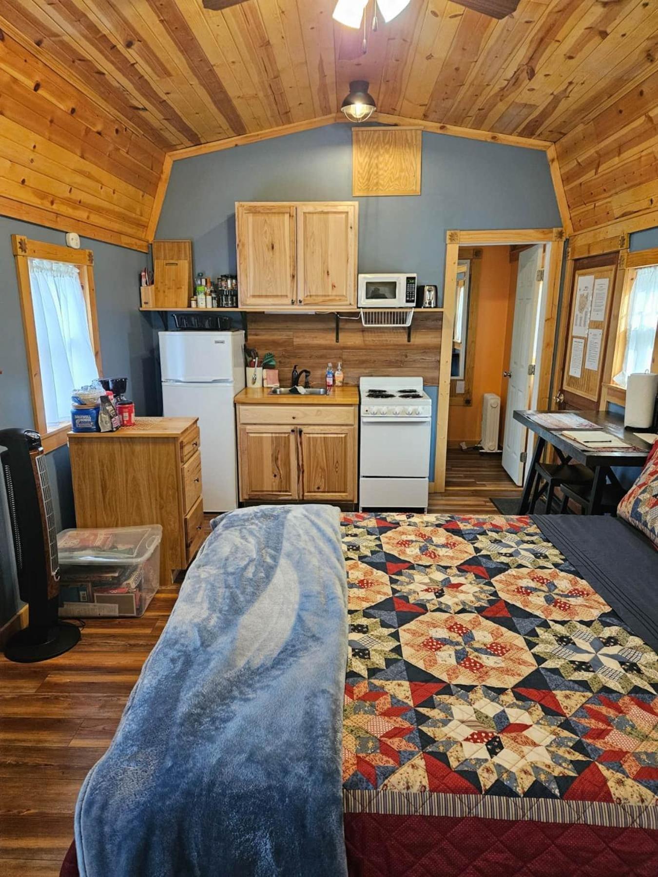 Acorn Cottage At Hocking Vacations Logan Eksteriør bilde